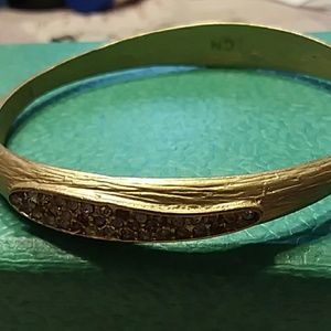 Gold bangle bracelet